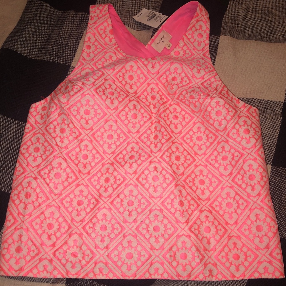 Swing Back Top